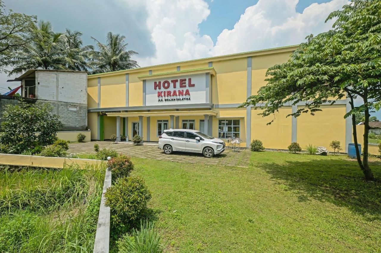 Oyo 92483 Hotel Kirana Salatiga Exterior photo